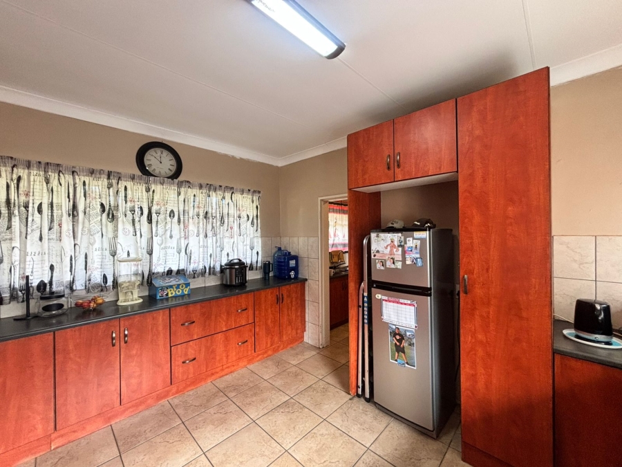 3 Bedroom Property for Sale in La Hoff North West
